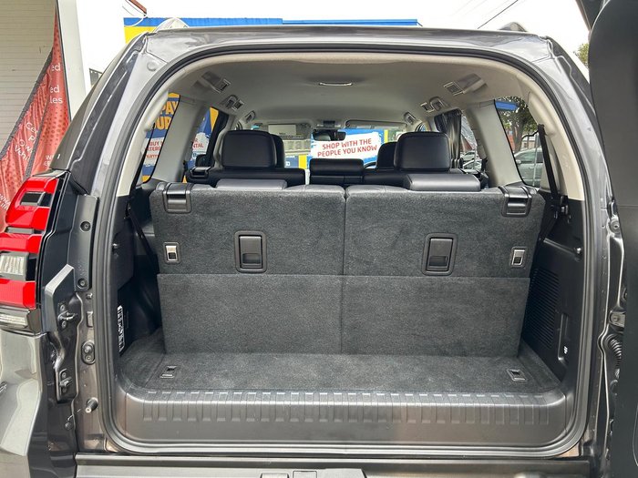 2018 Toyota Landcruiser Prado VX