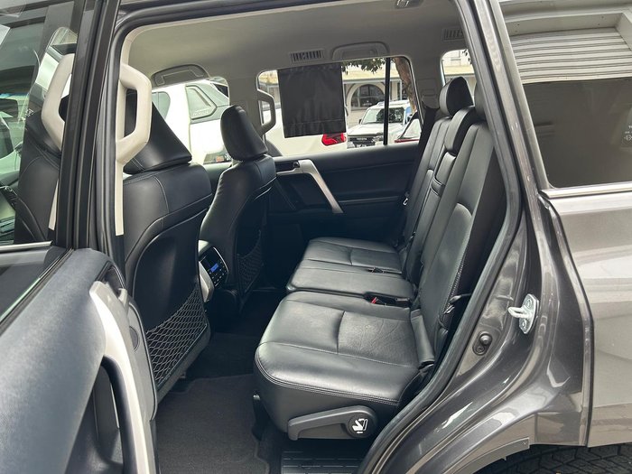 2018 Toyota Landcruiser Prado VX