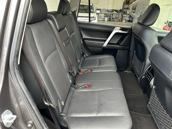 2018 Toyota Landcruiser Prado VX