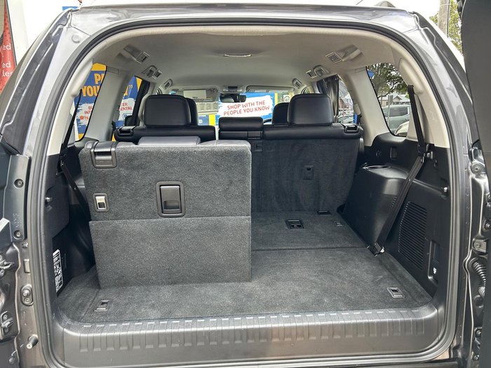 2018 Toyota Landcruiser Prado VX