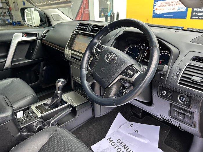 2018 Toyota Landcruiser Prado VX
