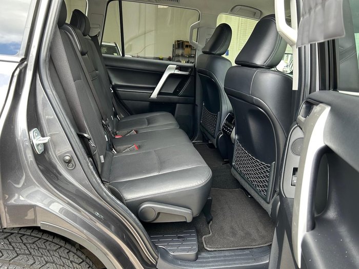 2018 Toyota Landcruiser Prado VX