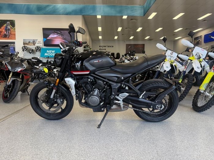 2022 Triumph TRIDENT 660 BLACK