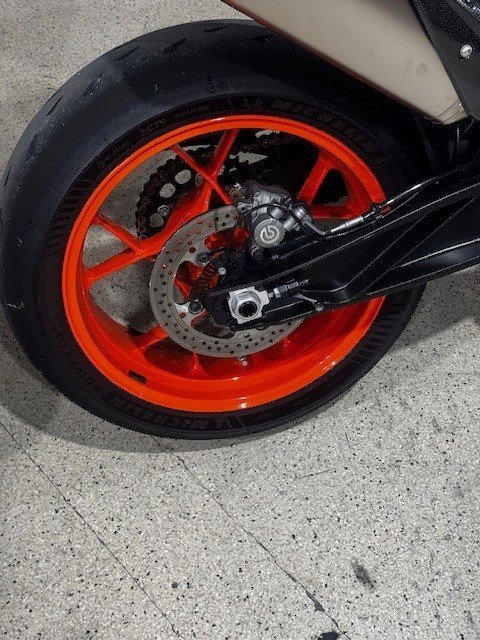 2023 KTM 890 DUKE R BLACK
