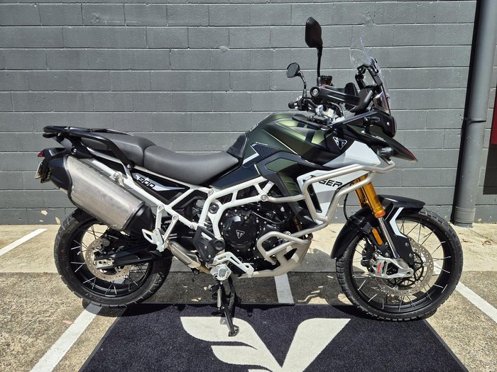 2025 Triumph Tiger 900 Rally Pro Tiger Green