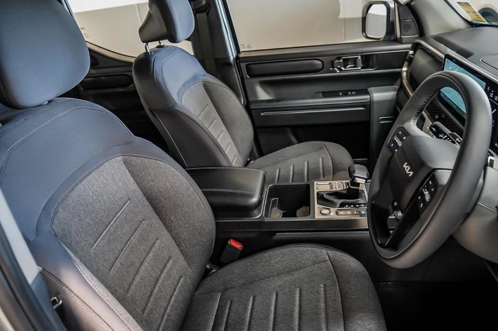 2025 Kia Tasman SX
