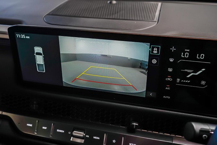 2025 Kia Tasman SX