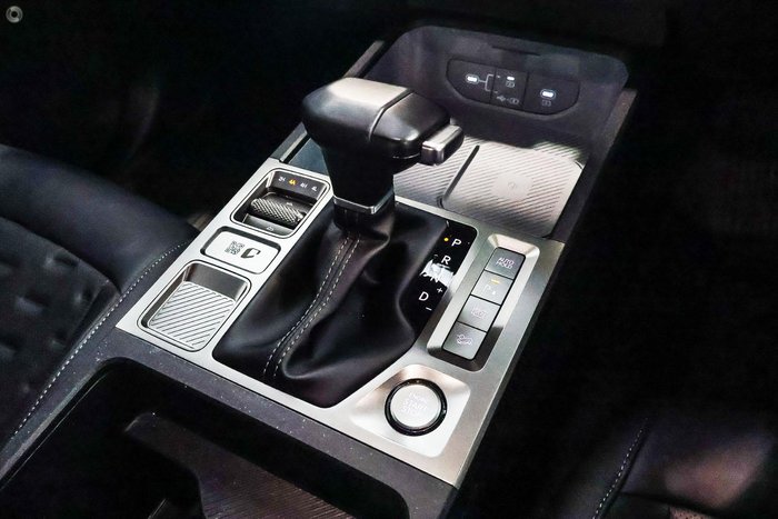 2025 Kia Tasman SX+