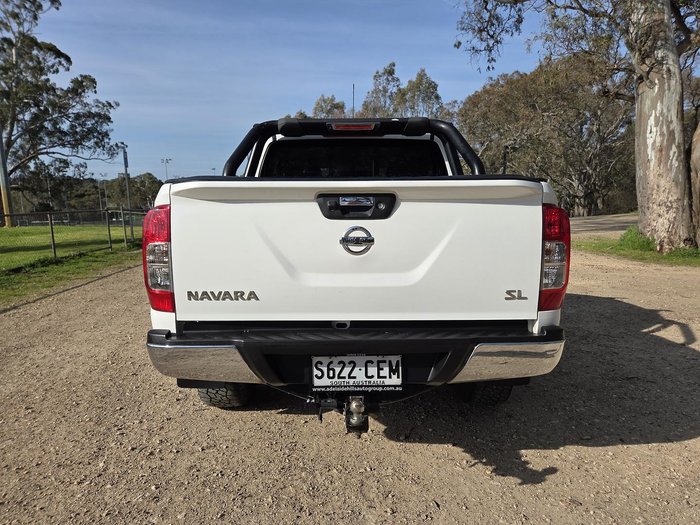 2020 Nissan Navara SL