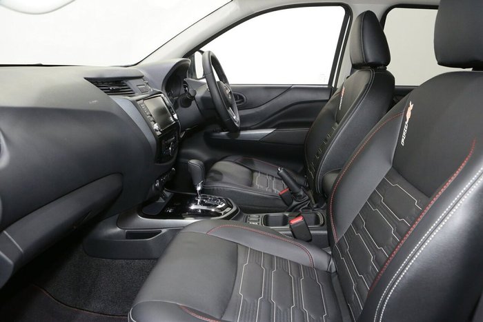 2024 Nissan Navara PRO-4X