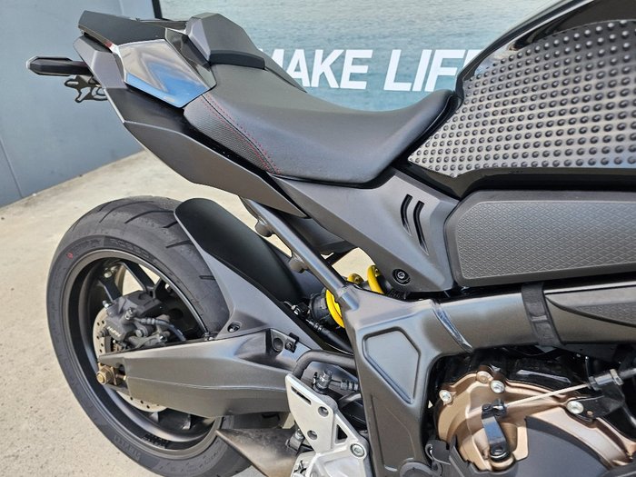 2021 Honda CBR650R Black