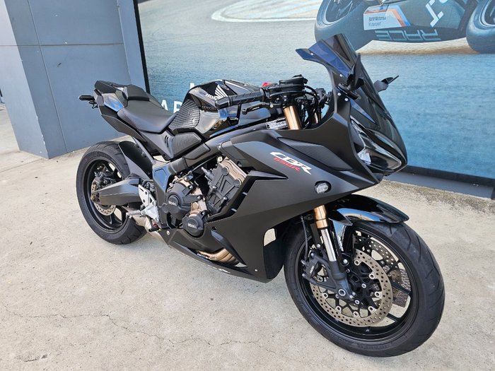 2021 Honda CBR650R Black
