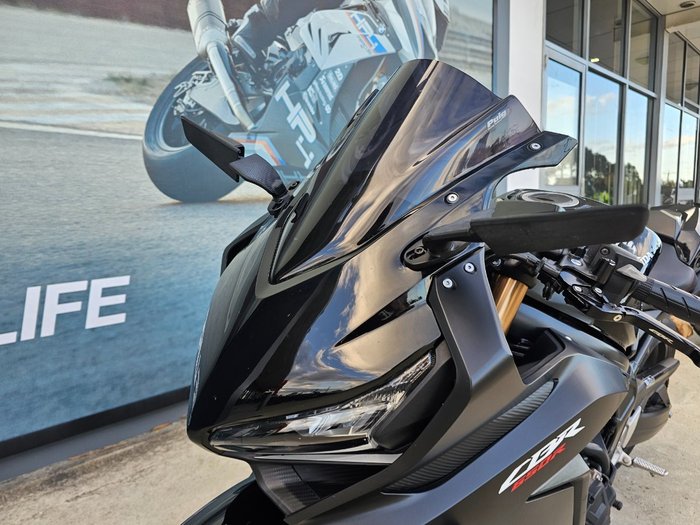 2021 Honda CBR650R Black