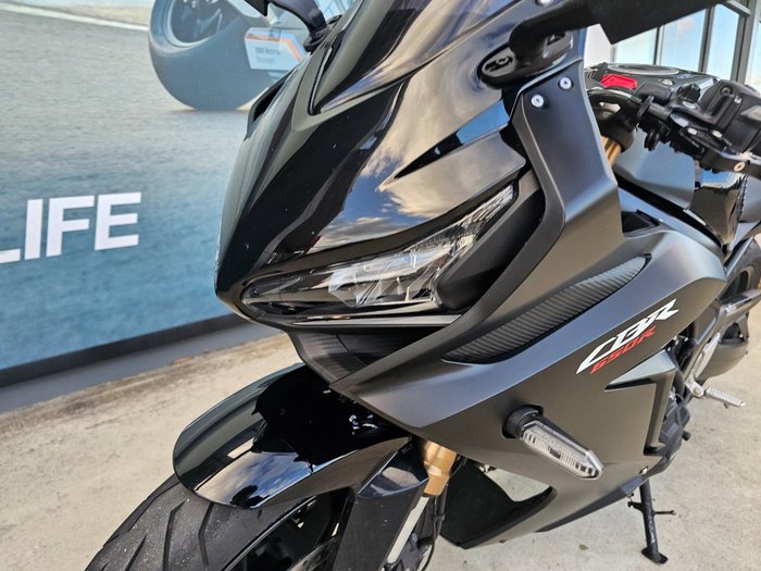 2021 Honda CBR650R Black
