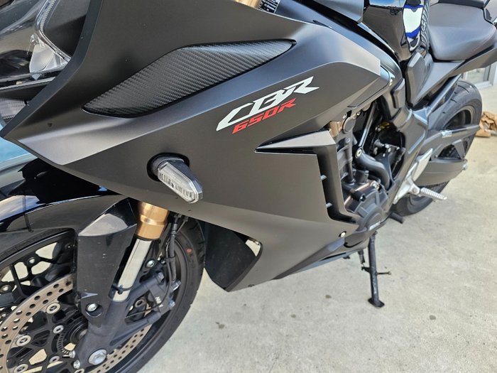 2021 Honda CBR650R Black
