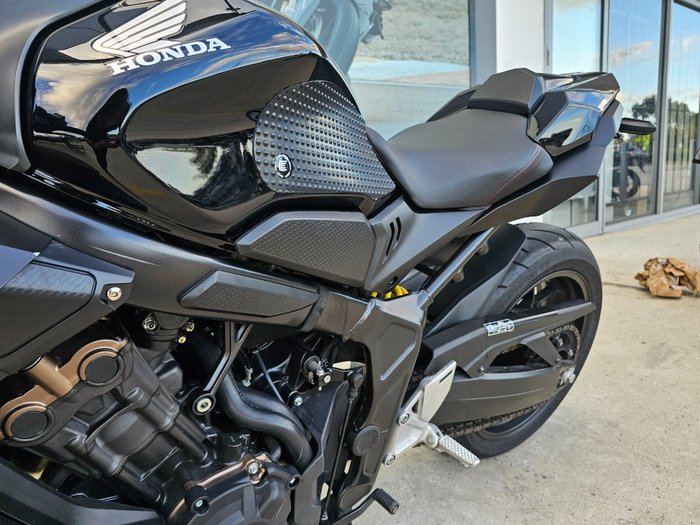 2021 Honda CBR650R Black