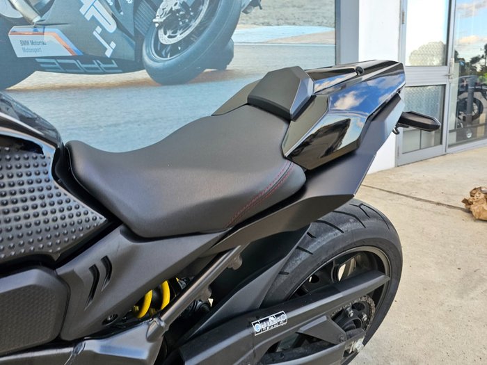 2021 Honda CBR650R Black