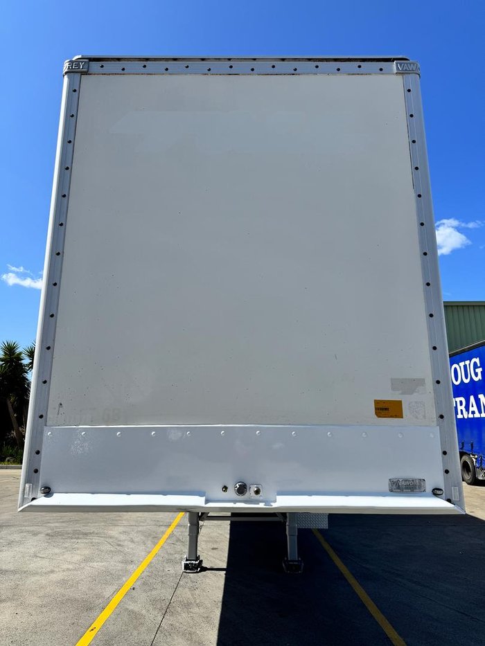 2006 Vawdrey 22 Pallet Dry Freight R/T Bpw