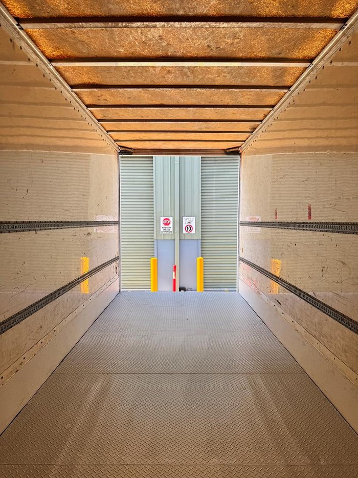 2006 Vawdrey 22 Pallet Dry Freight R/T Bpw 