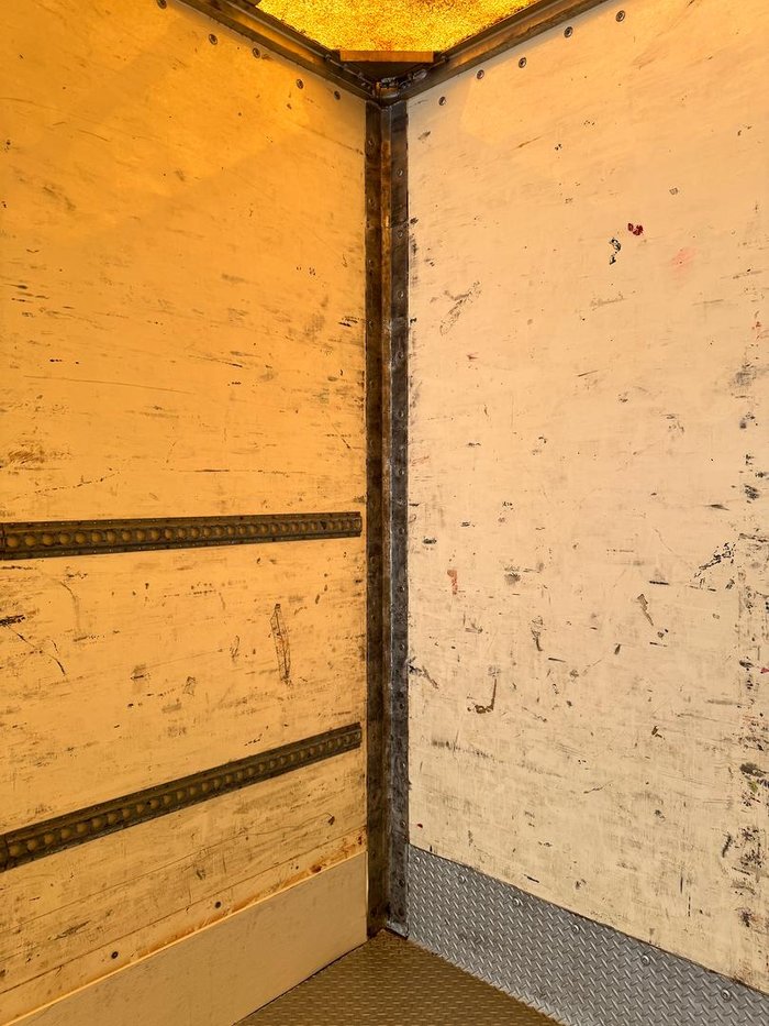 2006 Vawdrey 22 Pallet Dry Freight R/T Bpw 