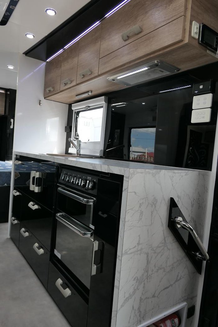 2019 Royal Flair Piazza