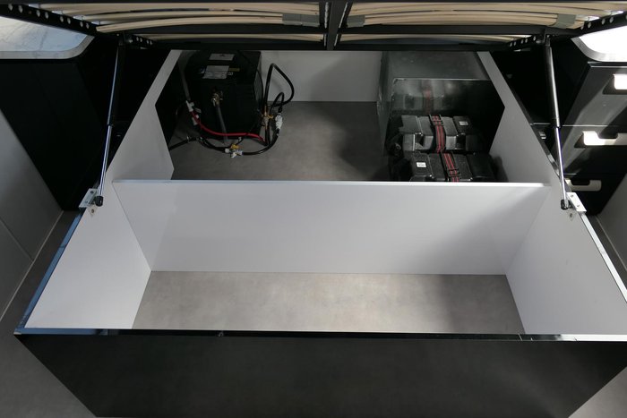 2019 Royal Flair Piazza