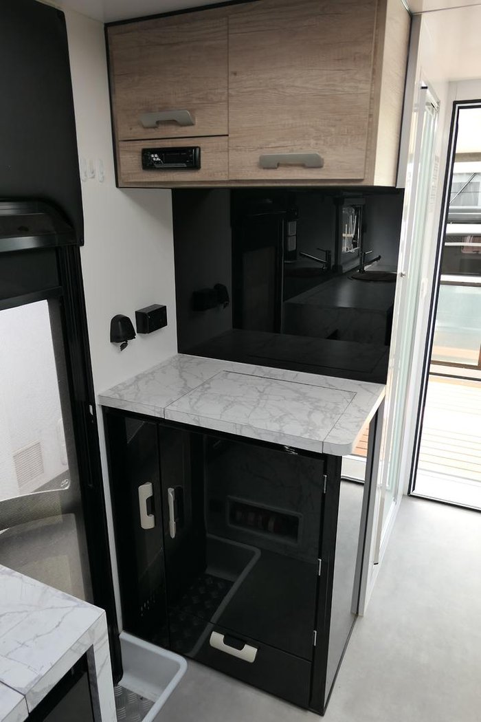 2019 Royal Flair Piazza