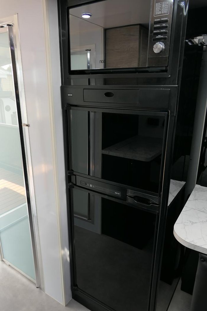 2019 Royal Flair Piazza