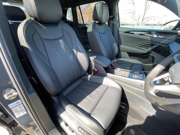 2025 Volkswagen Tiguan 195TSI R-Line