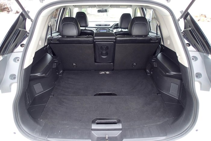 2016 Nissan X-TRAIL ST-L
