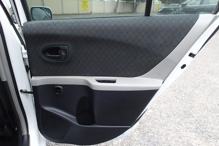 2011 Toyota Yaris YR NCP90R MY11 Glacier White