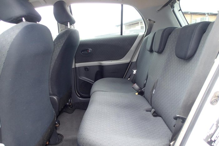 2011 Toyota Yaris YR NCP90R MY11 Glacier White