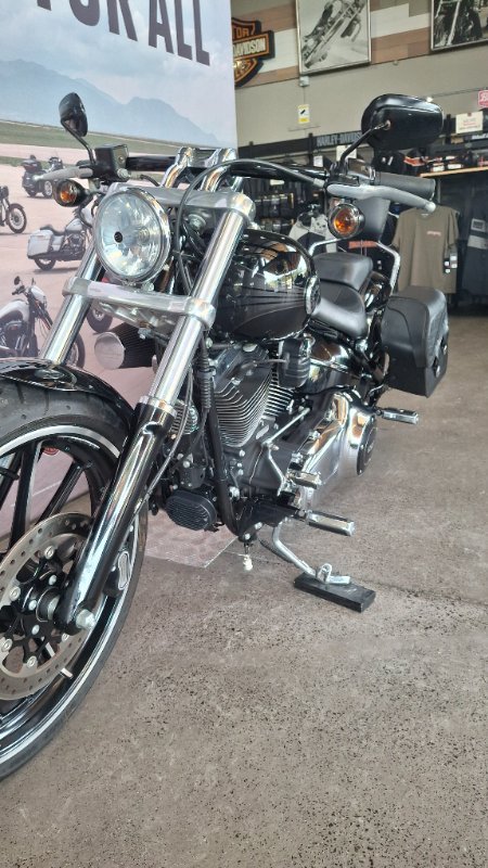 2014 Harley-davidson FXSB SOFTAIL BREAKOUT Vivid Black