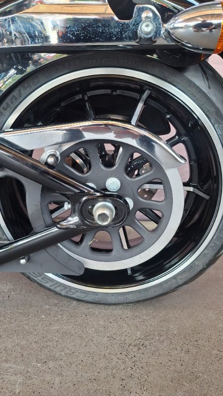 2014 Harley-davidson FXSB SOFTAIL BREAKOUT Vivid Black