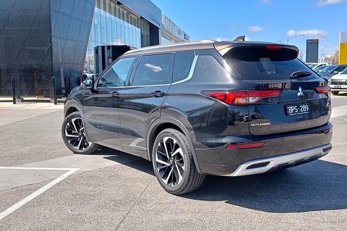 2021 Mitsubishi Outlander Exceed Tourer
