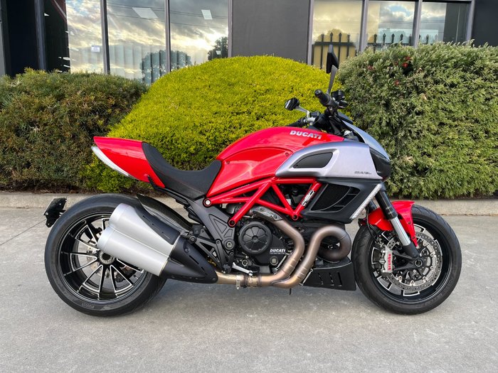 2012 DUCATI DIAVEL Red