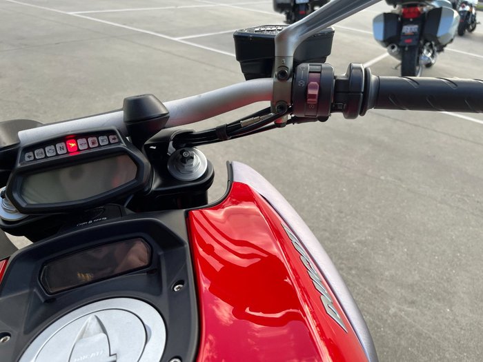 2012 DUCATI DIAVEL Red