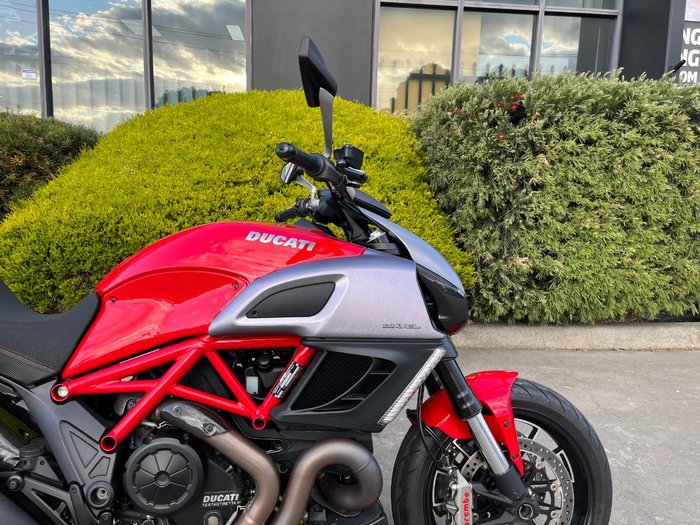 2012 DUCATI DIAVEL Red