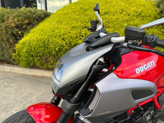 2012 DUCATI DIAVEL Red