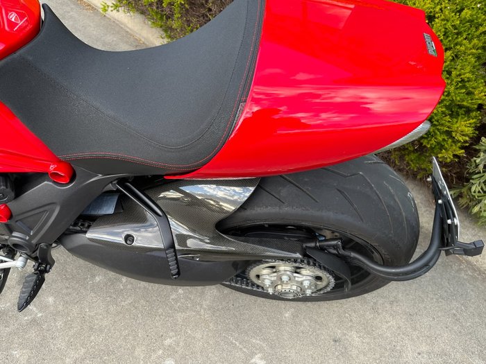 2012 DUCATI DIAVEL Red
