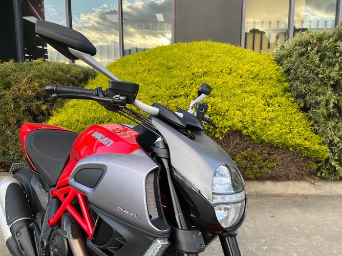 2012 DUCATI DIAVEL Red