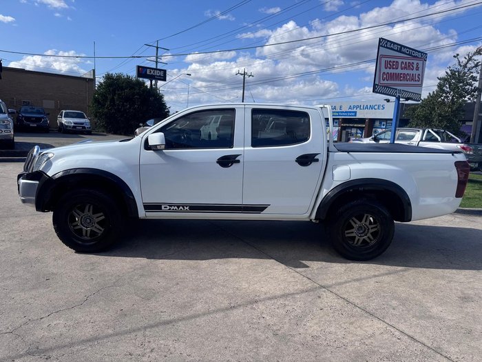 2014 Isuzu D-MAX SX High Ride MY14 4x2 Splash White