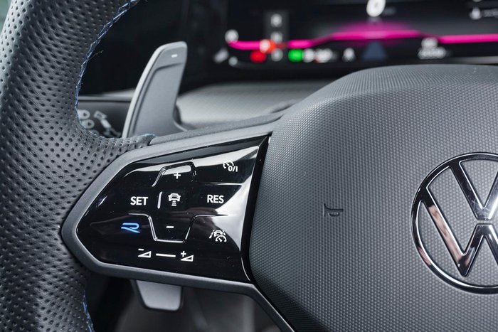 2023 Volkswagen Golf R