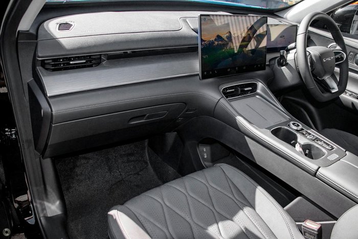 2025 Chery Tiggo 8 Super Hybrid Ultimate