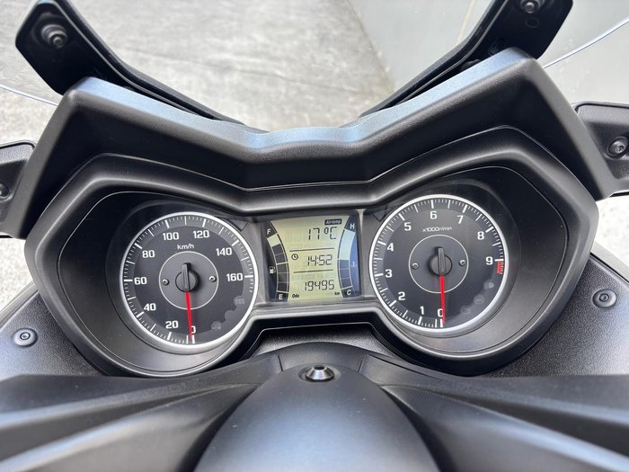 2021 Yamaha XMAX 300 (CZD300A) 