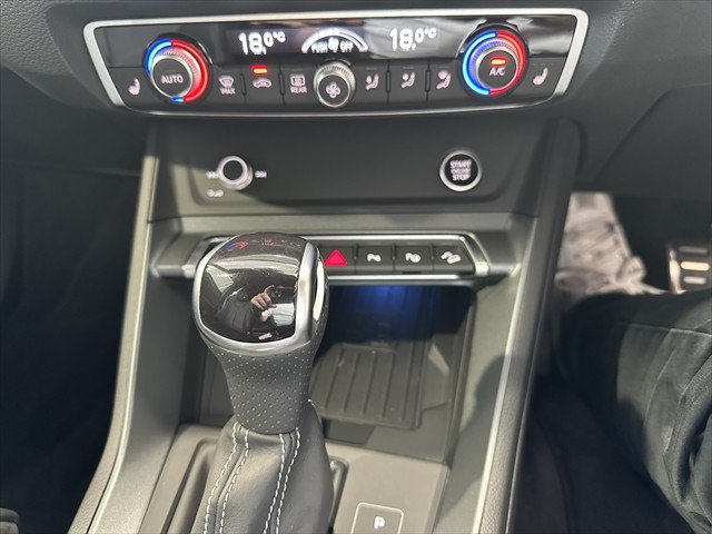 2025 Audi Q3 40 TFSI S line