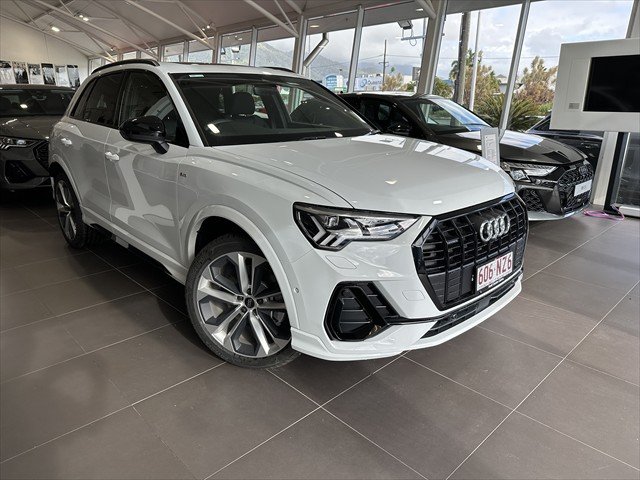 2025 Audi Q3 40 TFSI S line