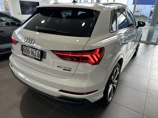 2025 Audi Q3 40 TFSI S line