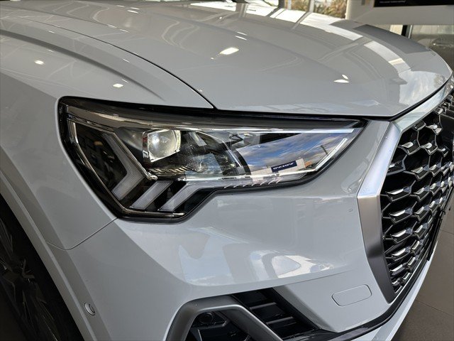 2025 Audi Q3 35 TFSI S line