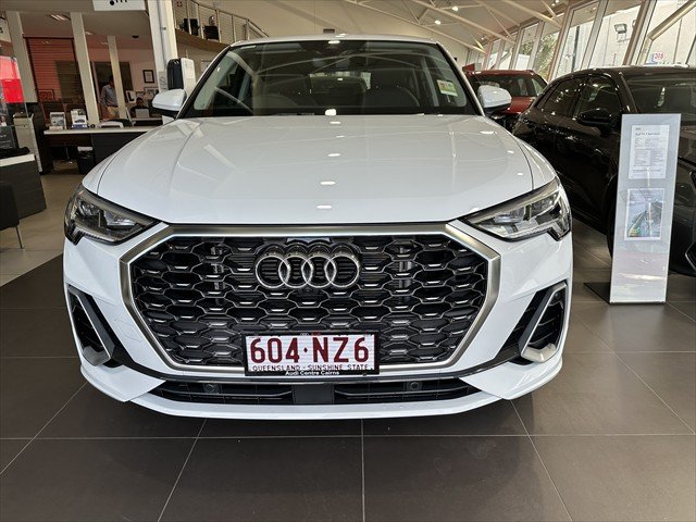 2025 Audi Q3 35 TFSI S line